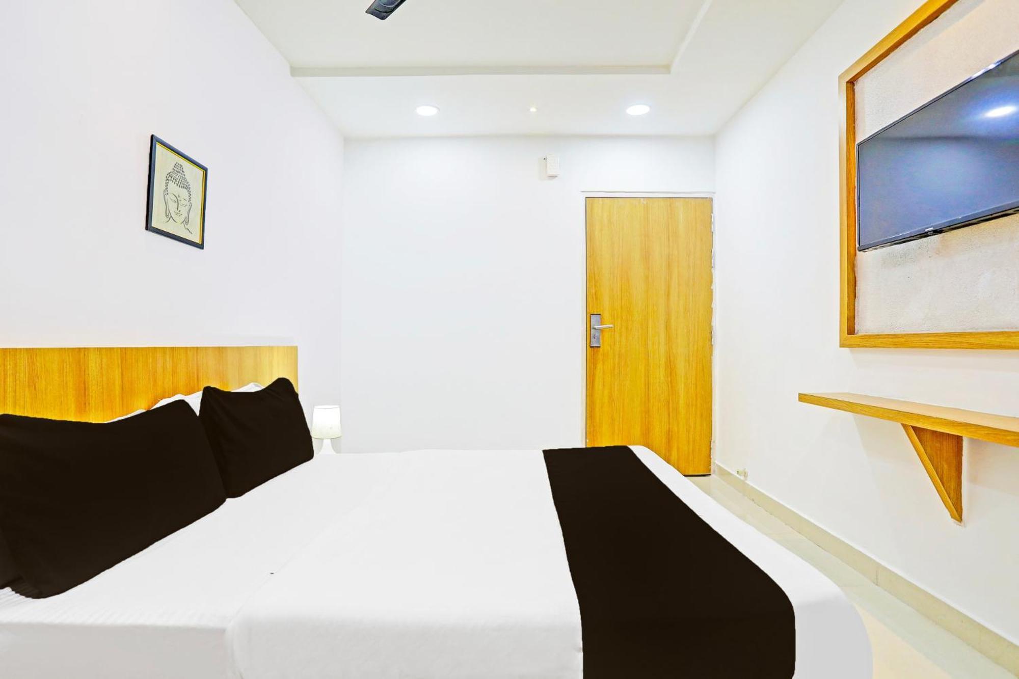 Super Hotel O Raipur Exterior foto